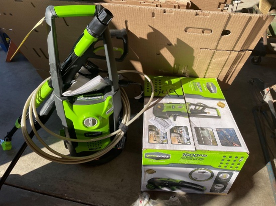 Greenworks 1600PSI electric pressure washer
