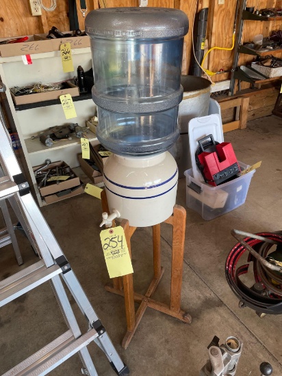 Water dispenser