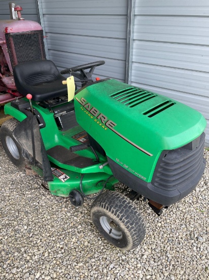 John Deere Sabre 15HP mower with 38in deck, hydrostatic