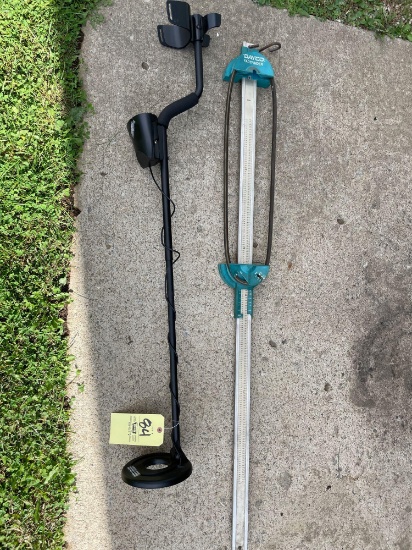 Bounty Hunter metal detector, belt size measurer