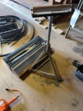 Roller stand, fold out metal saw horses