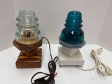 2 insulator lamps working