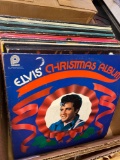 lot of records all Elvis