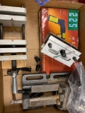 self centering doweling jig, vise/clamp