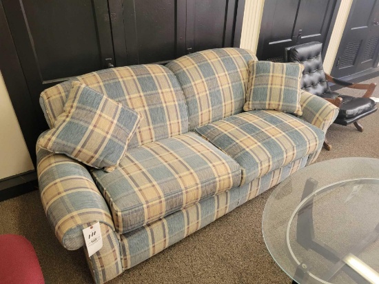 Rowe 2 cushion sofa