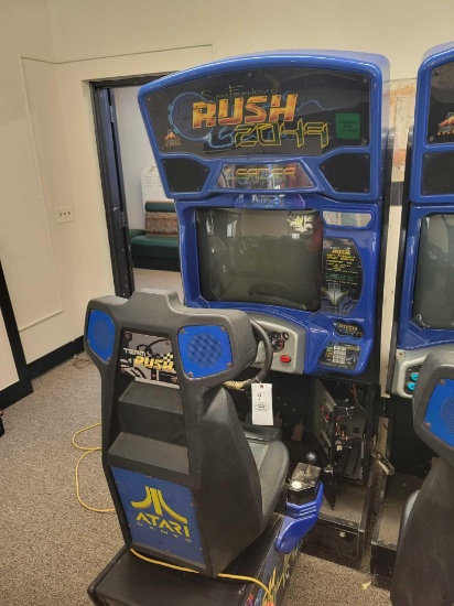 Atari San Francisco Rush 2049 25c arcade game, powers up vertical adjustment needed