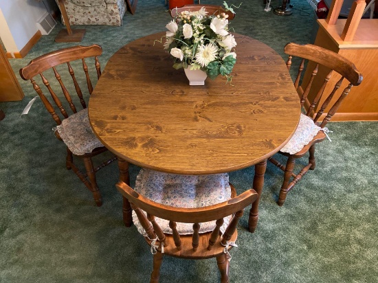 Dining Table and 4 Chairs