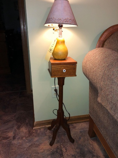 Single drawer stand with pear lamp