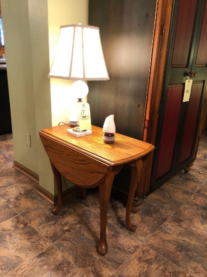 Oak table with lamp