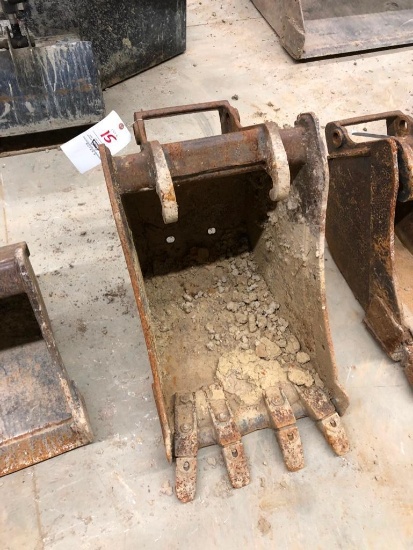 16 inch excavator bucket