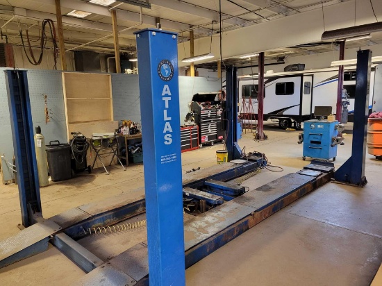Atlas tire alignment station with edge stand and computer readout system, 14,000 lb. capacity