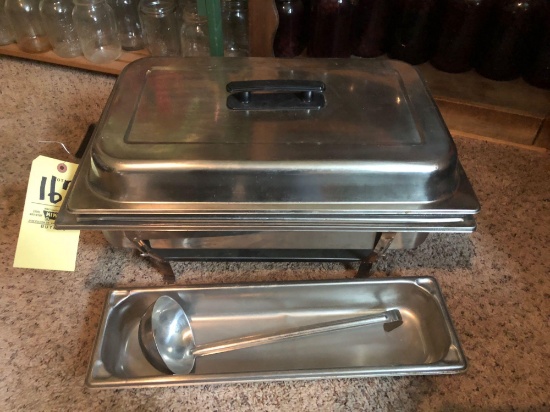 Warming tray, ladle, extra trays