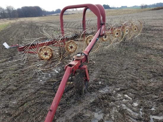 Sitrex TR9 wheel hay rake