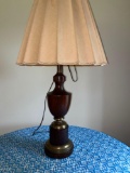Ethan Allen wooden table lamp, 35