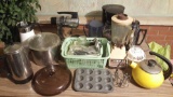 Vintage kitchen small appliances