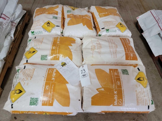 (14) Bags Greenhouse Grade Potassium Nitrate 13-0-46