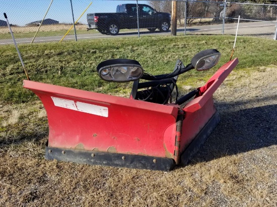Boss 9 1/2ft V plow complete with wiring harness and controllers, no mounting bracket