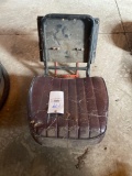 tractor seat with mounting bracket