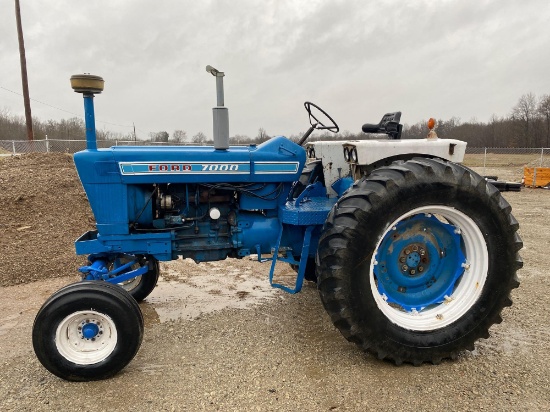 FORD 7000 TRACTOR