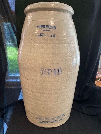 Hawthorn Pottery Co. 10 gallon vitrifide acid jar crock.