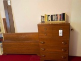 3-pc. bedroom suite, full size bed, chest of drawers & vanity with mirror