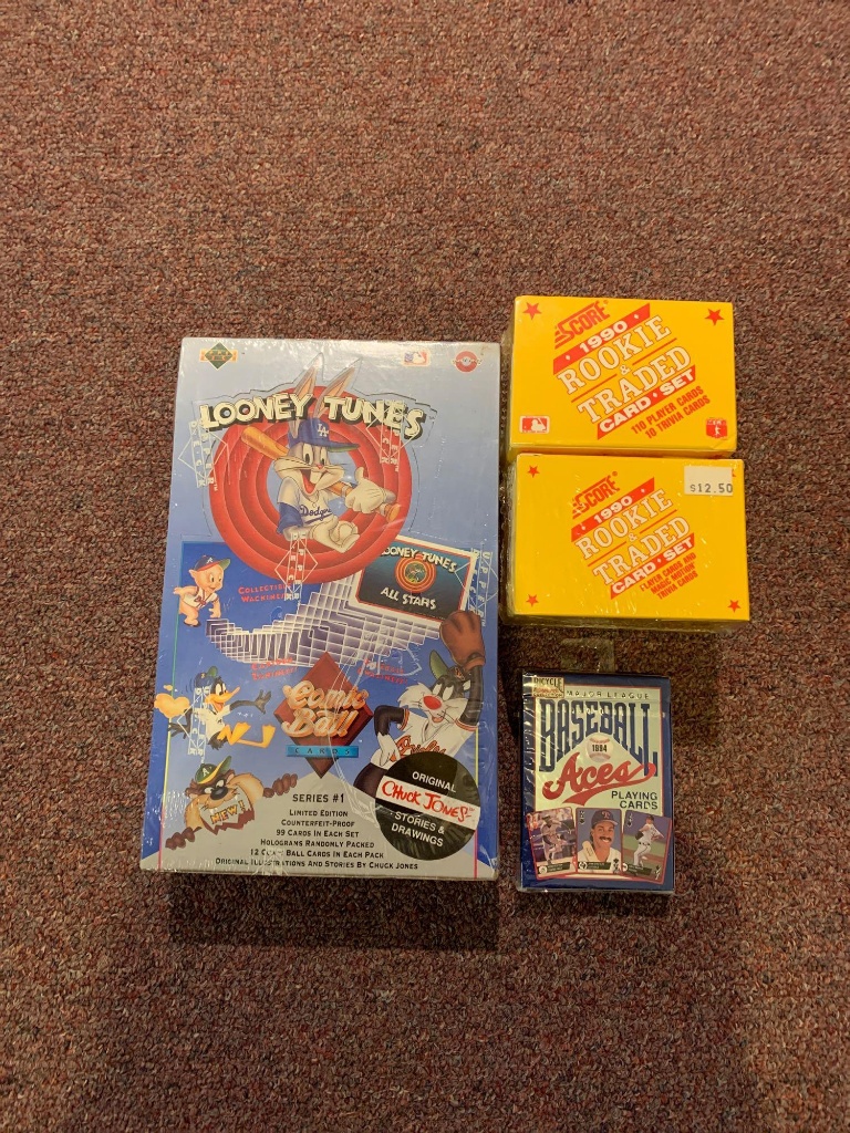 1986-'88 stickers and trading cards, Topps and Score trading cards, Looney  Tunes collector cards | Art, Antiques & Collectibles | Online Auctions |  Proxibid
