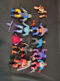 MOTU Masters of the Universe figures and few weapons Original 1980s