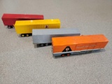 Plastic Truck Trailer Models