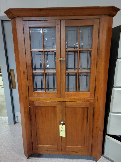 Antique corner cupboard with etched glass, 4 doors, 6ft 6inches tall