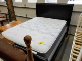 Queensize bed with sealy matress and boxspring