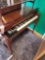 Hammond B3 organ with bench
