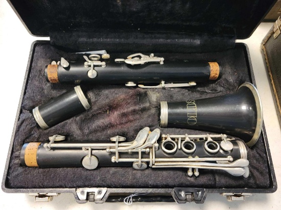Olds clarinet with case