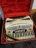 General accordion with case