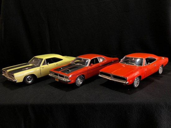 Ertl 1969 Plymouth Rd. Runner, Ertl 1971 Dodge Demon, Hot Wheels 1969 Dodge Charger