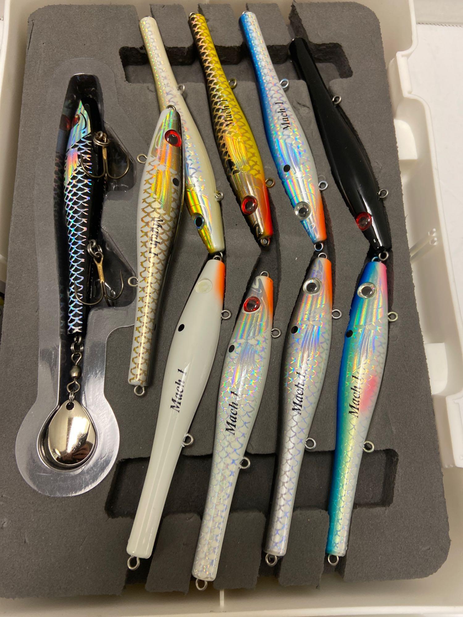 20) Mach 1 Top Water Fishing Lures with Cases