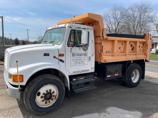 1995 International 4700 Single Axle Dump Truck, 10' bed, DT466 engine, Spicer 5+2spd trans.