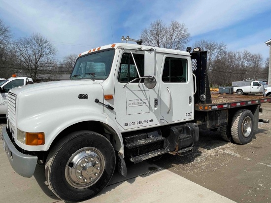 2001 International 4700 Crew Cab truck with 12' flatbed, T-444 engine, Spicer trans., 220,000mi