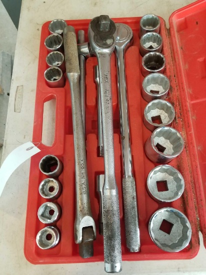 LARGE SOCKET SET