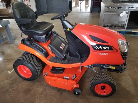 Kubota T2290 lawn tractor, like new, only 14 hrs, seller sold home