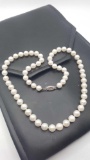 Vintage 18 inch Akoya cultured pearl necklace