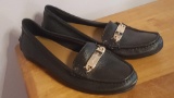 Ladies 8.5 COACH leather flats/shoes