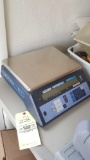 DC 688 DIGI electronic/digital counting/weigh scale