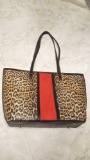 Great CHICO'S ladies animal print open top tote purse
