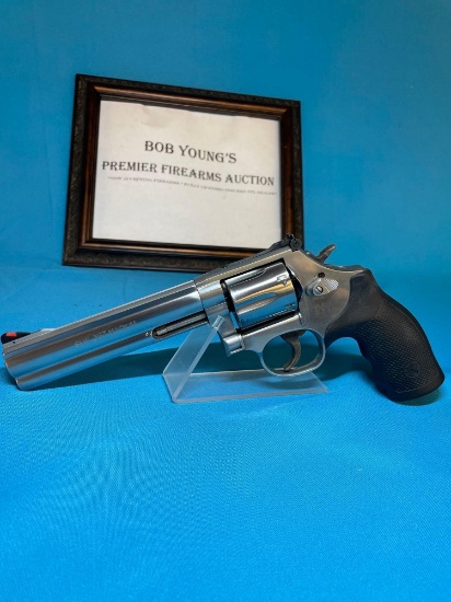 Smith & Wesson model 686 357 revolver S/N CSD9592, 6" barrel