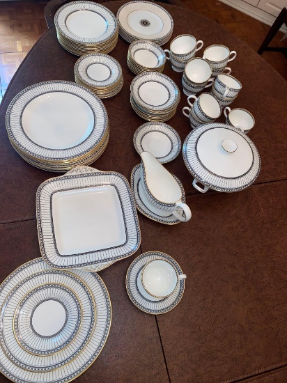 Wedgwood bone China colonnade dish set