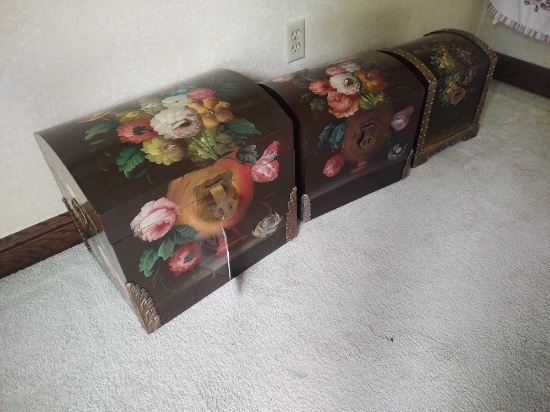3 Painted Trunks