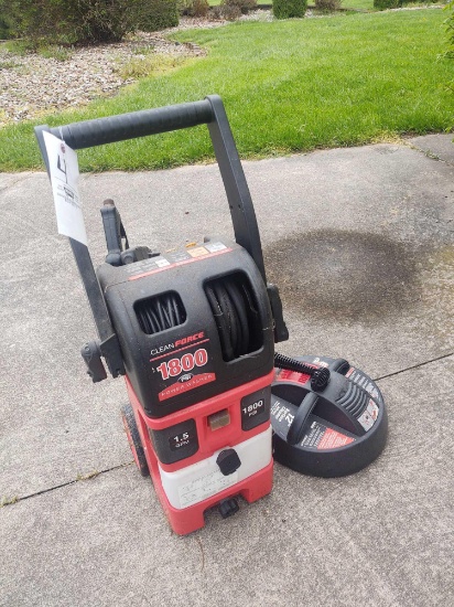Clean Force 1800 PSI Power Washer w/ 12" Surface Cleaner