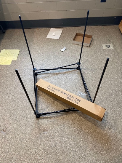 Collapsible Cooler Stand
