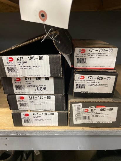 (4) disc brake pad kits, caliper and brake of replacement kits