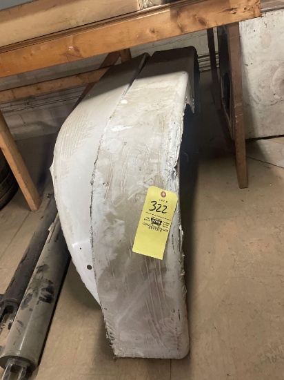 2 trailer fenders